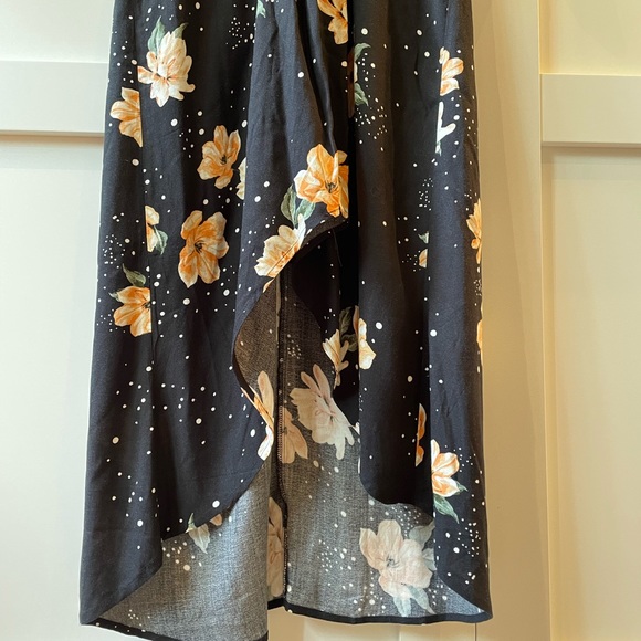 MinkPink high low summer dress - Picture 7 of 7